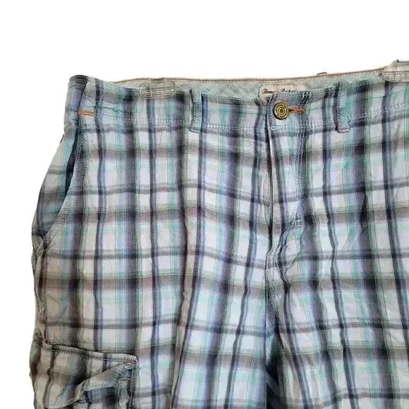 Tommy Bahama Men's Aqua Blue Plaid Cotton Shorts - Picture 2 of 12